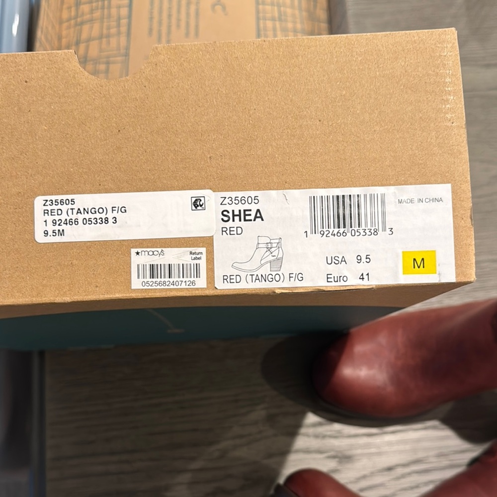 b.o.c. Red Ankle Booties with Chunky Heel and Buckle - Picture 2 of 3